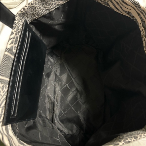 Michael Kors tote - Picture 6 of 6